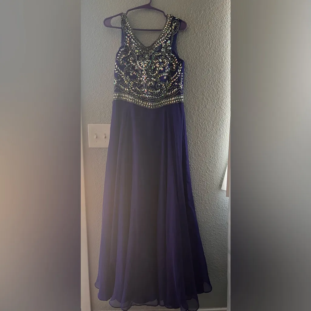 Elegant‎ Navy Blue Evening Gown Size 12 - Image 2