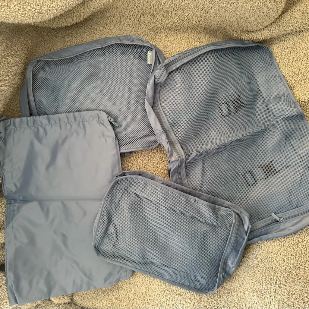 The Foldie Travel Packing Cubes Set - Image 2