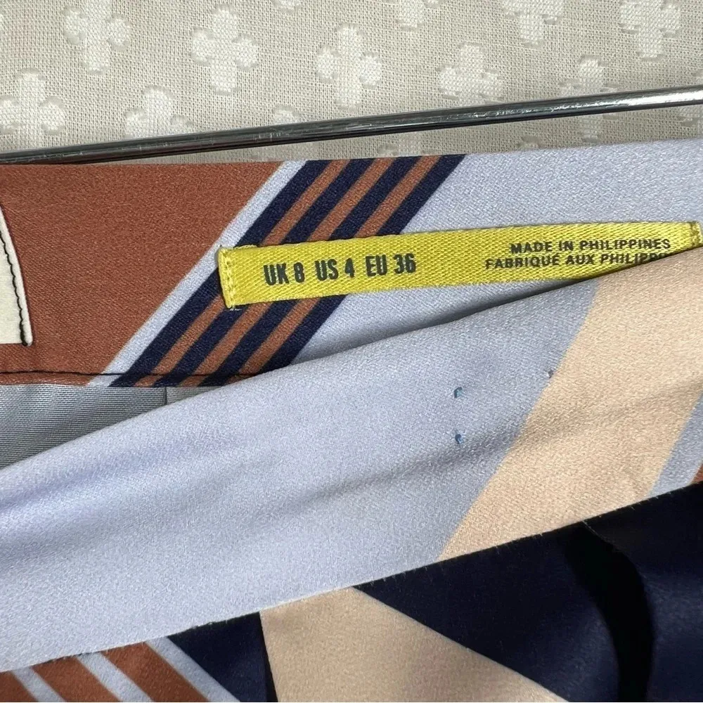 Anthropologie Maeve Striped Satin Balloon High Rise‎ Pants - Image 6