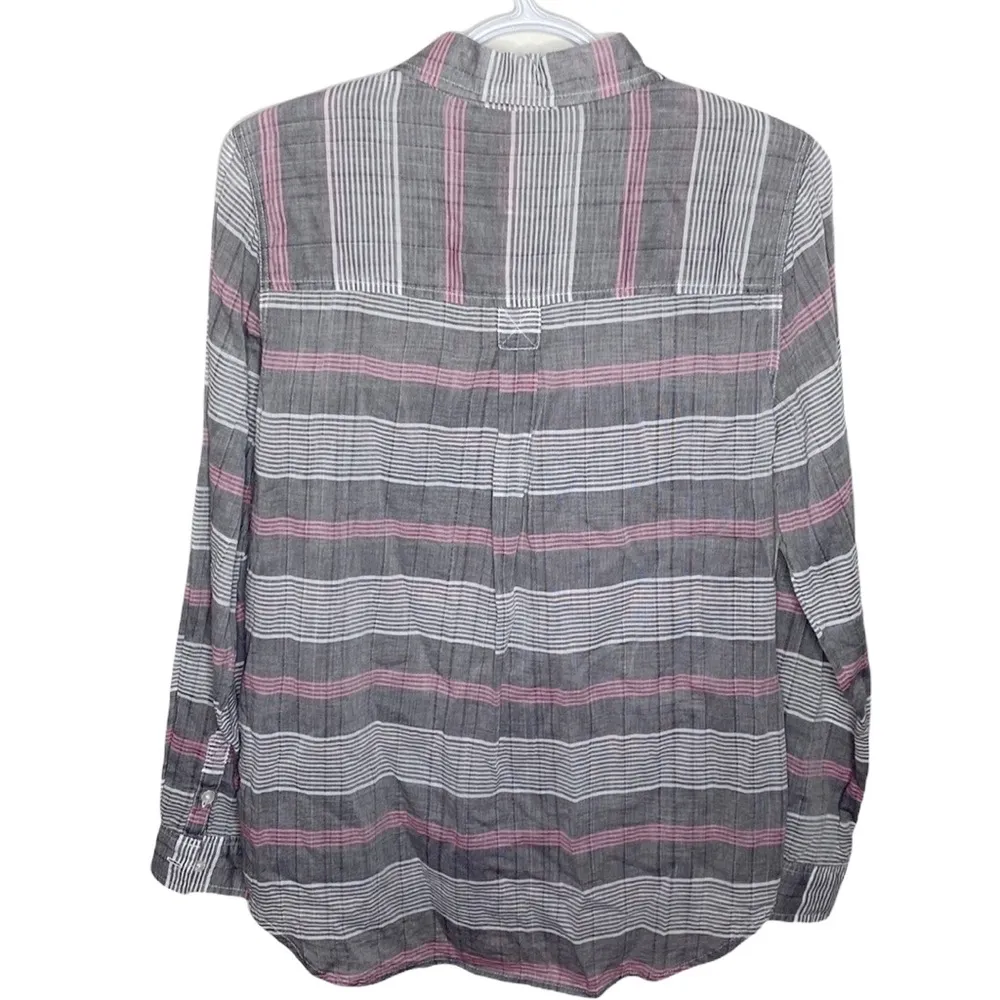 American Eagle grey vintage boyfriend  fit plaid button up shirt size M - Image 2