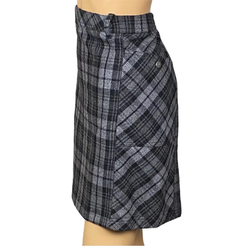 EDDIE BAUER black and grey plaid, Wool-blend short skirt w/POCKETS. SIZE 16. EUC - Image 3