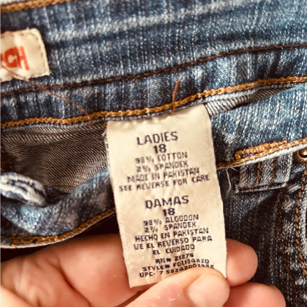 Faded Glory Classic Blue Jean Shorts - Image 4