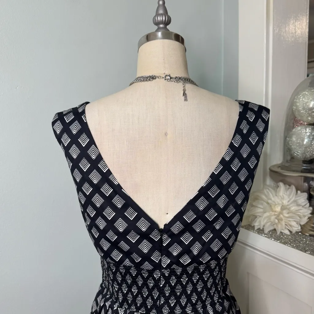 White House Black Market Sleeveless Fit & Flare Casual Dress Sundress Size 0 - Image 6