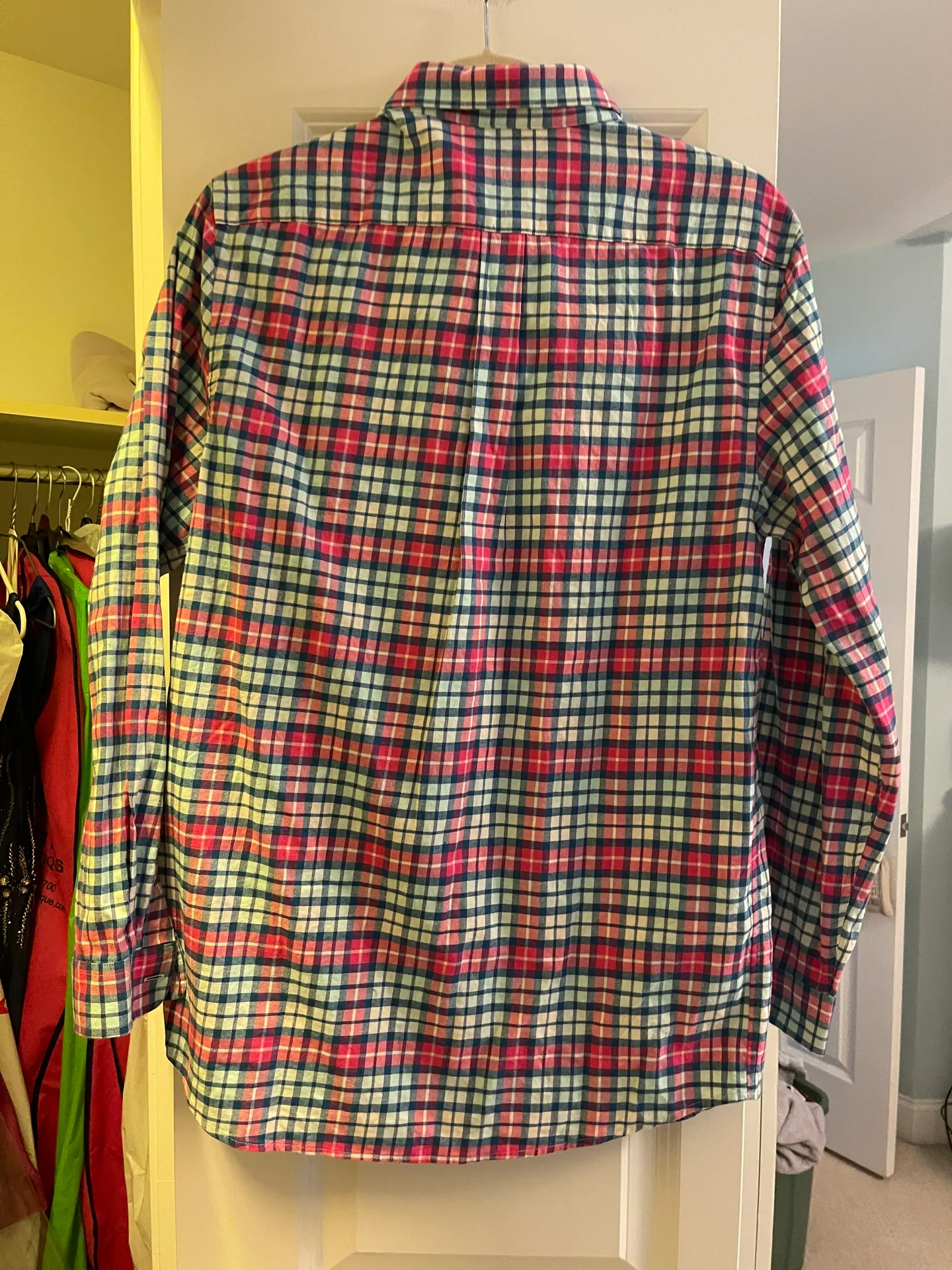 Vineyard Vines Button Down Plaid Shirt / Flannel - Image 2