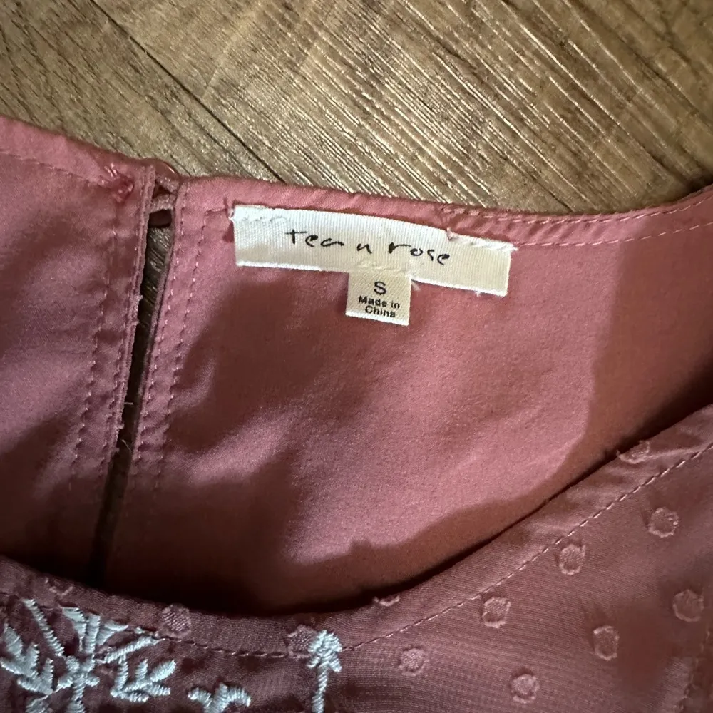 Tea N Rose  midi dress - Image 4