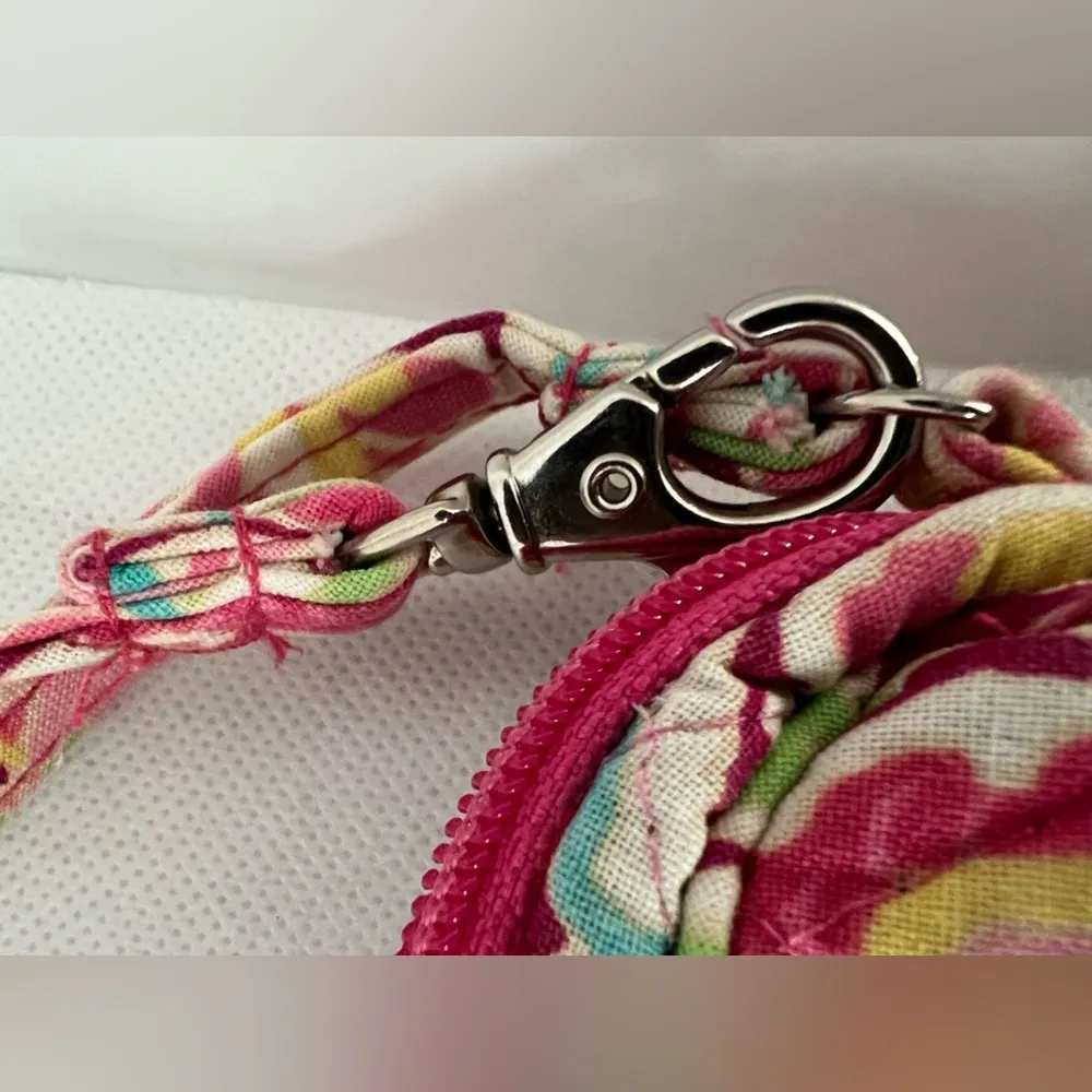 RETIRED:  | Capri Melon wristlet handbag. - Image 6