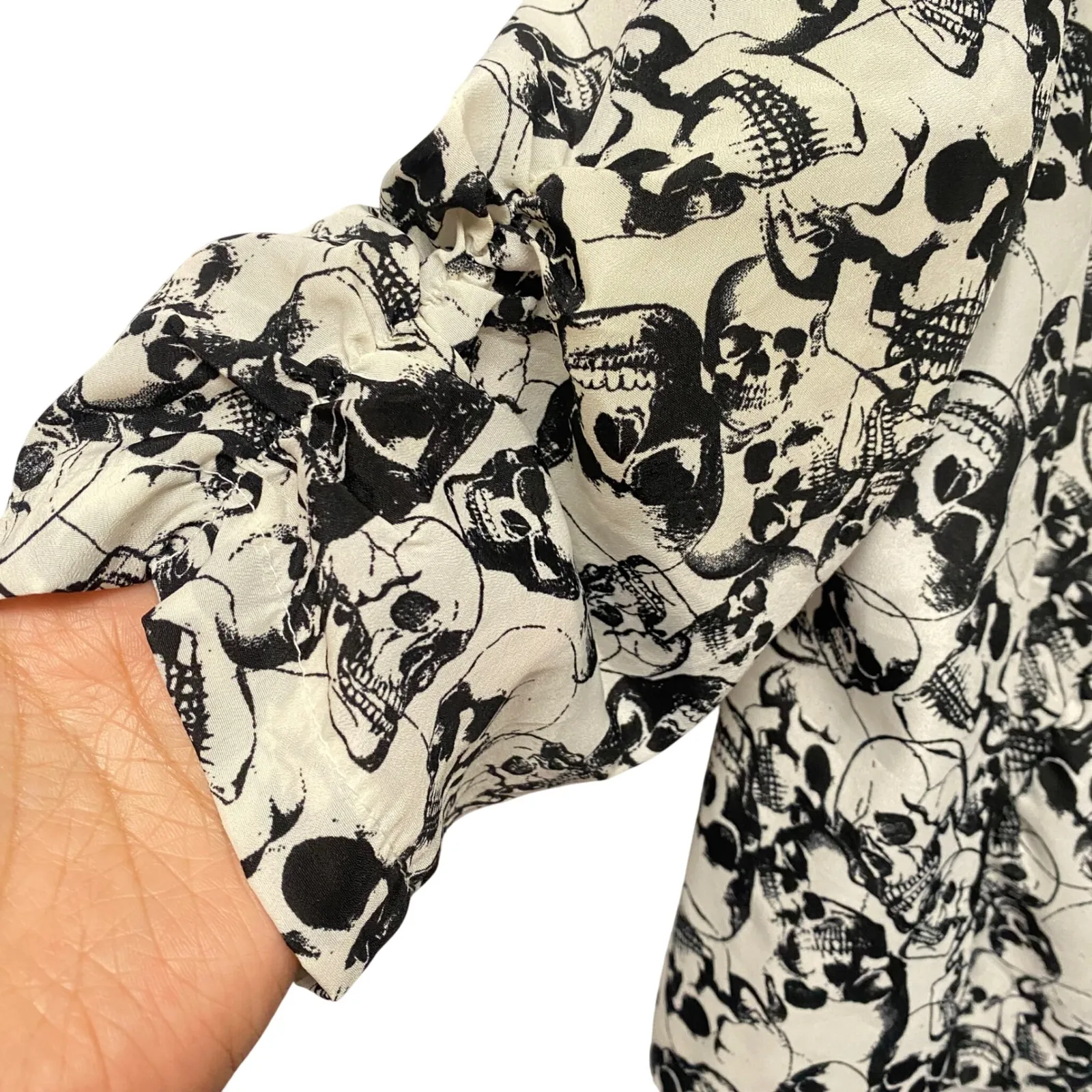 Torrid Women Skull Print Blazer Jacket Black White Sz 0 Halloween Grunge Gothic - Image 4