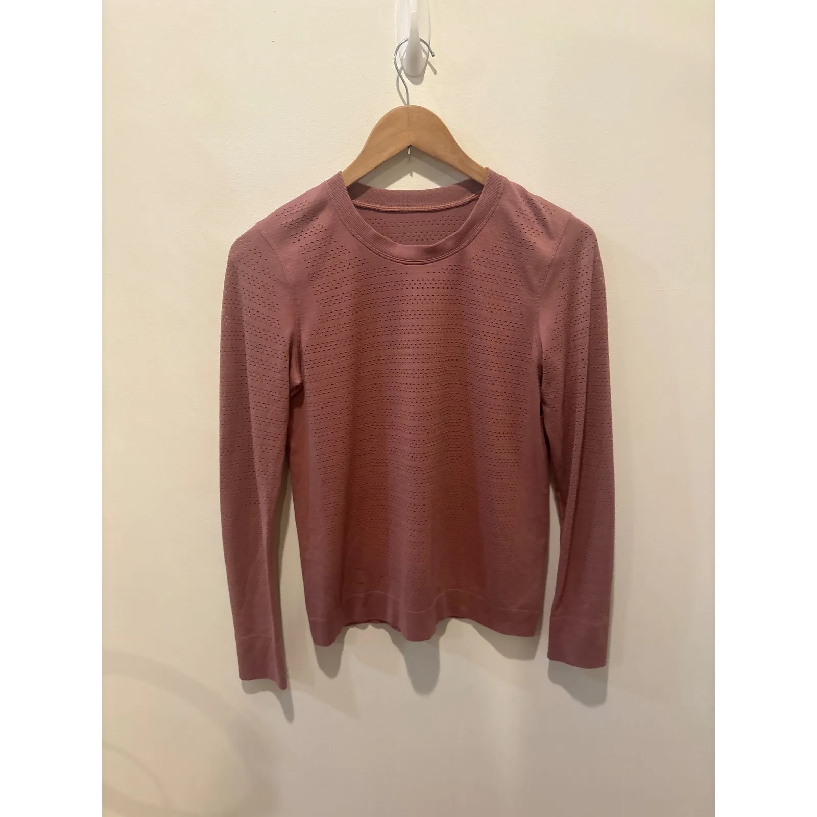 Lululemon Breeze By Long Sleeve - Image 6