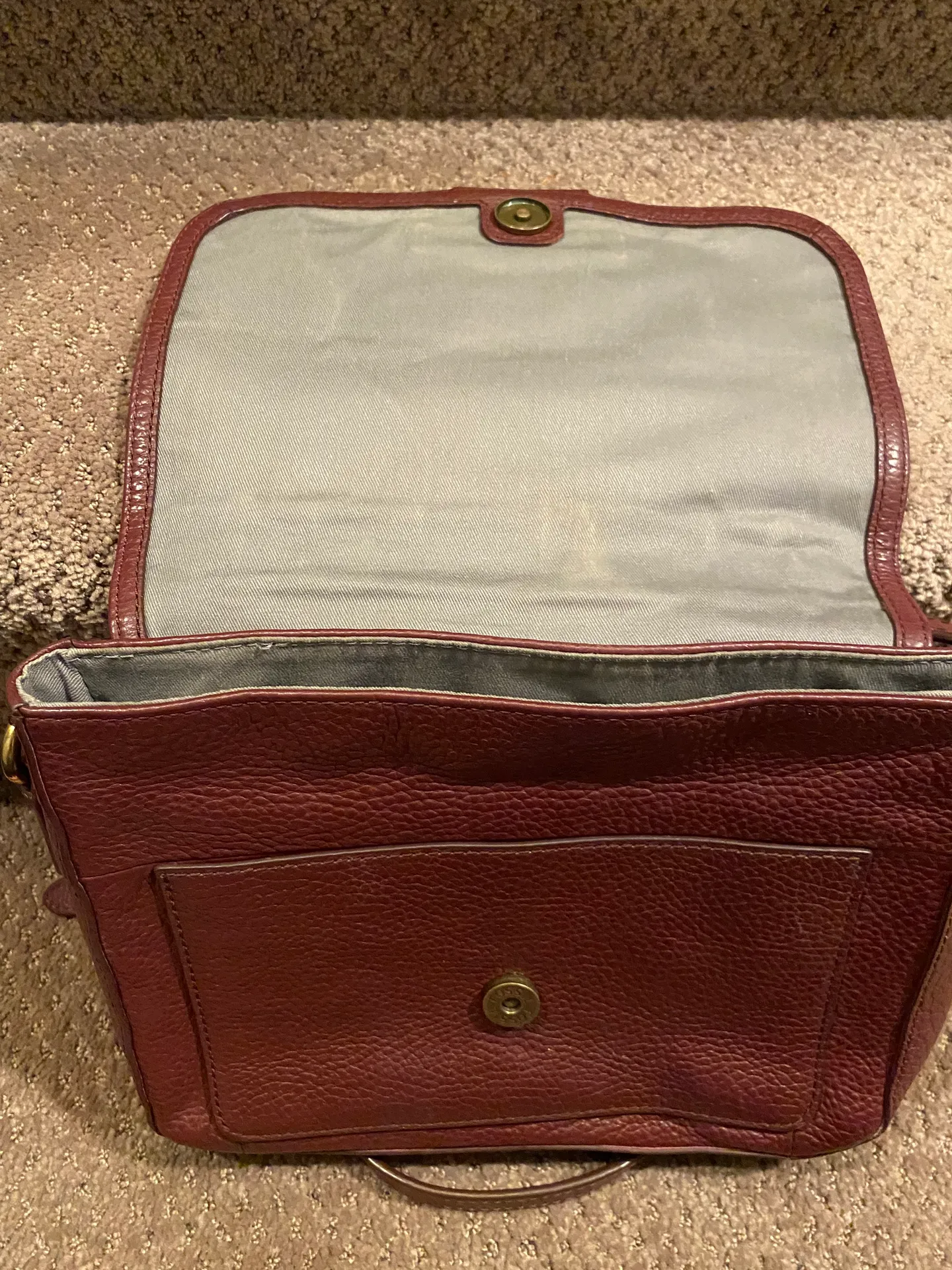 Leather Classic Tatum Crossbody Bag - Image 3