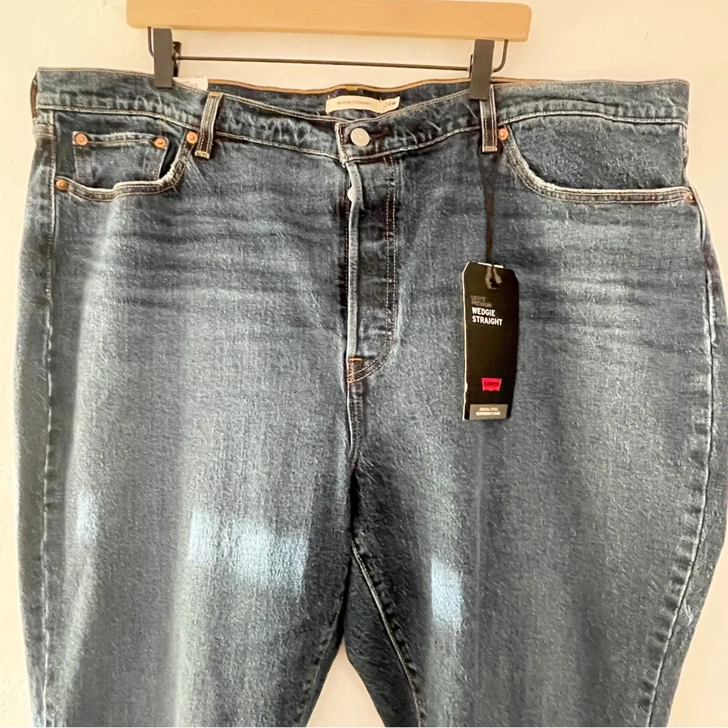 Levi’s Wedgie Straight Jeans – High Rise, Raw Hem, Medium Wash, Size 24W (NWT) - Image 4