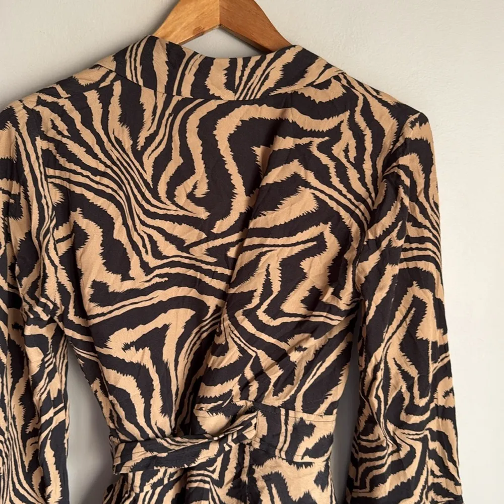 GANNI Tiger-Print Wrap Blouse Small - Image 8