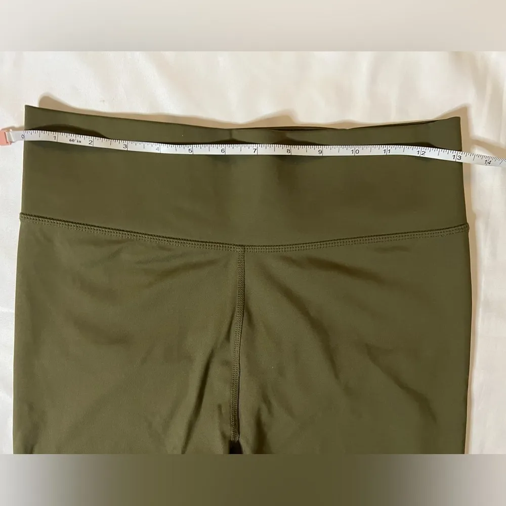 MWL by Madewell Form High-Rise 7" Biker Shorts in Kale Green Medium - Image 11