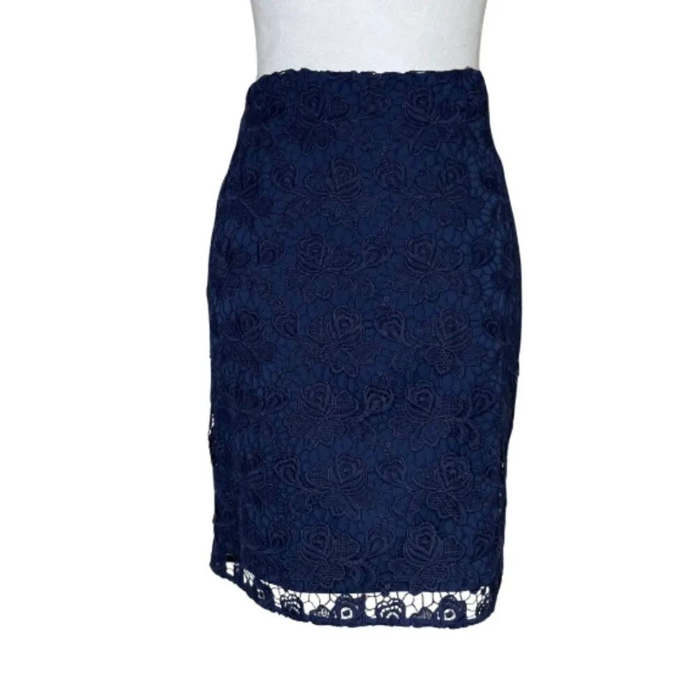 Banana Republic Women's Navy Crochet Lace Pencil Skirt Work Business Office Sz 4 - Image 2