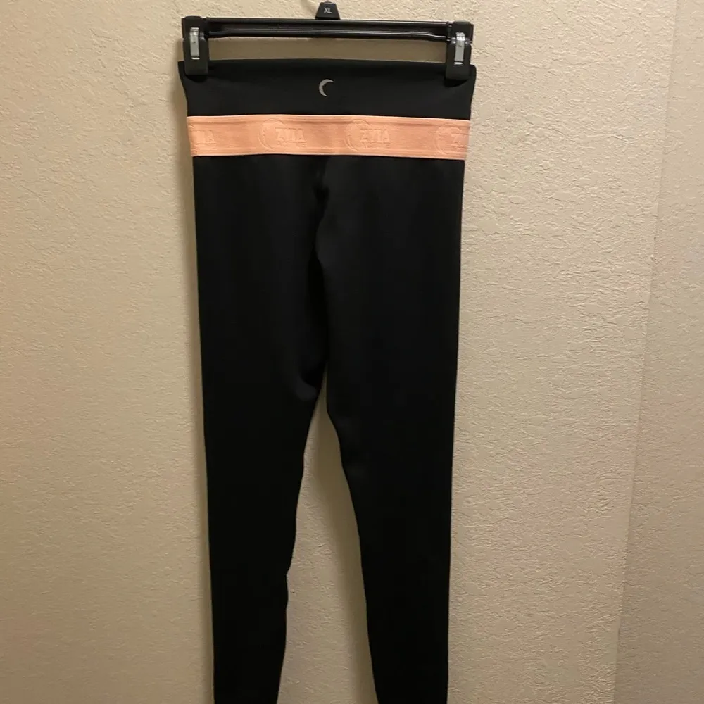 ZYIA Active Black & Peach Light N Tight High Rise Legging Size 2 - Image 8