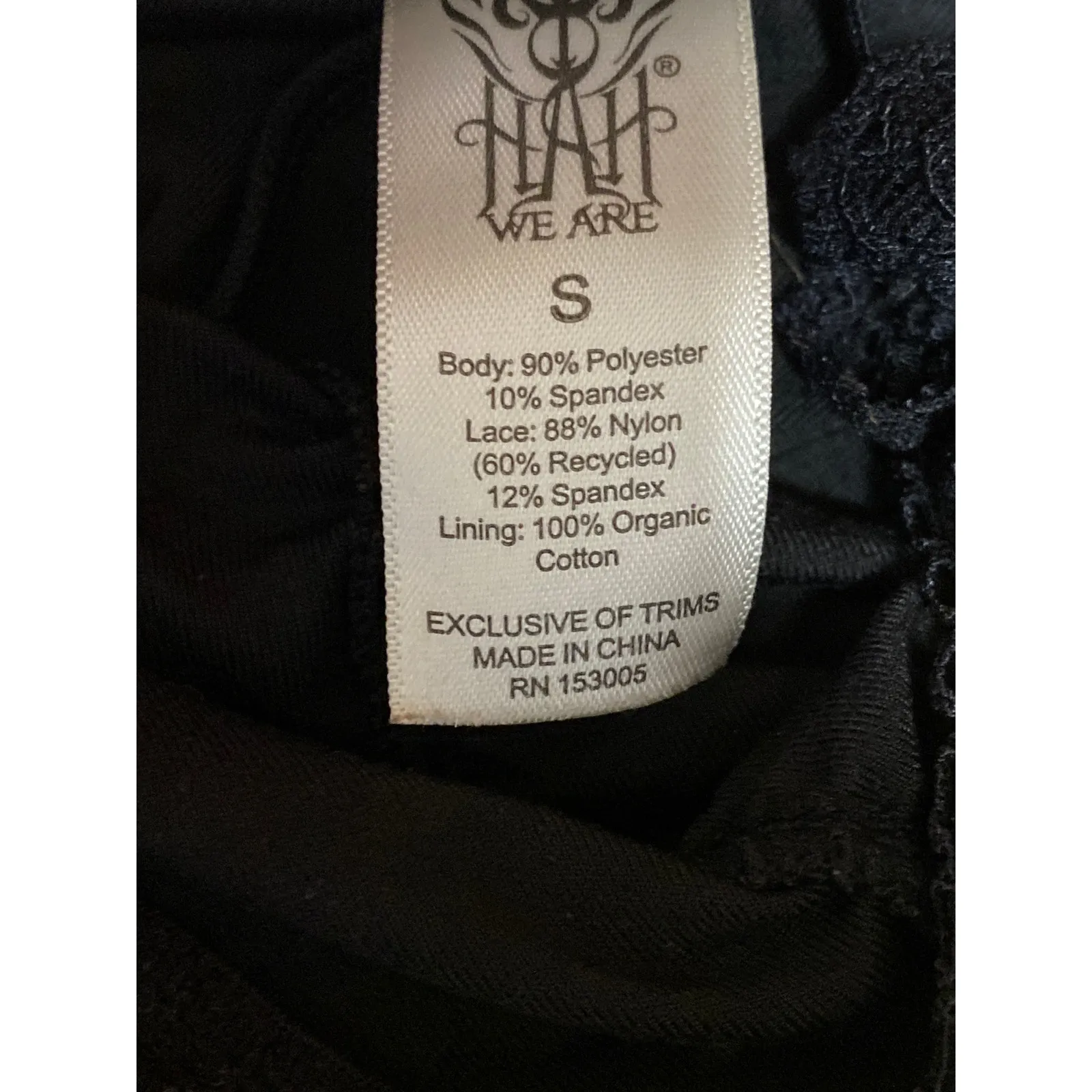 We are HAH Black Lace Trim Ruffled V Neck Sleeveless One Piece Bodysuit Top Sz S - Image 5