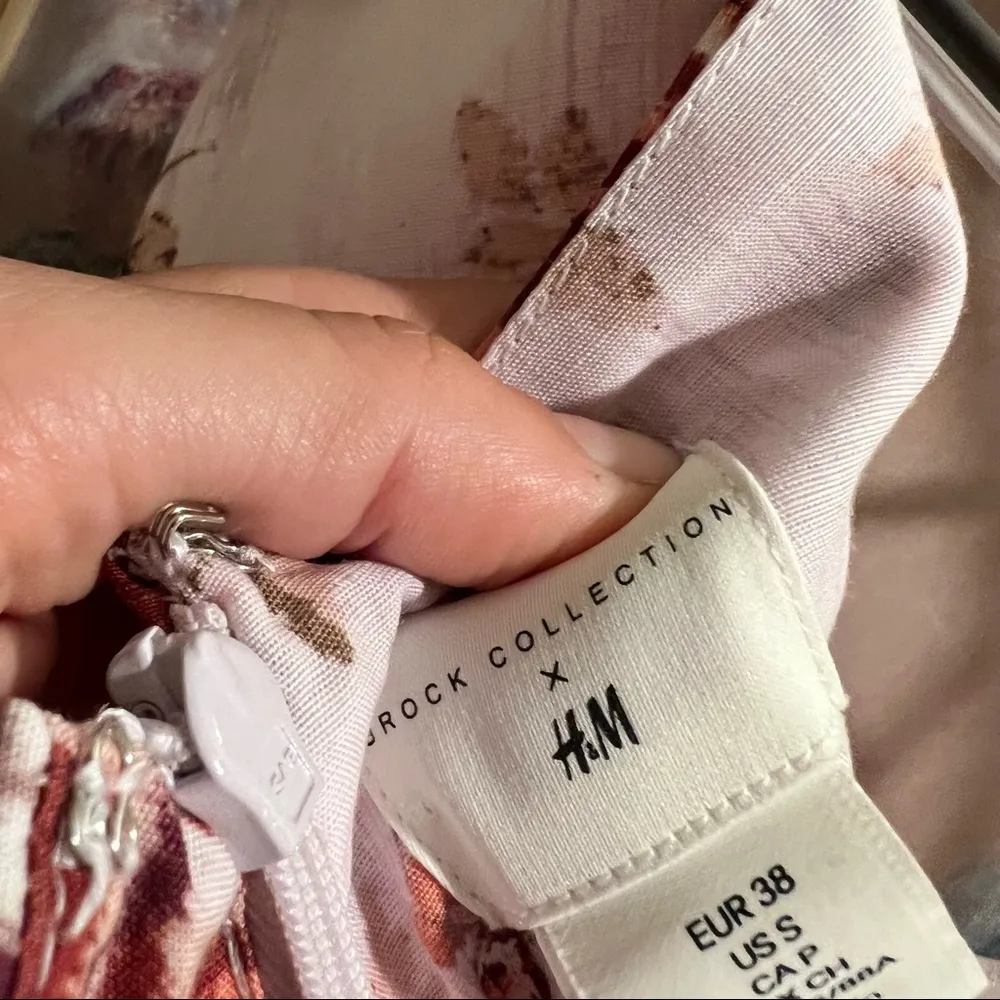 NWOT brock collection h&m mini linen dress powder pink floral size S C4 - Image 11