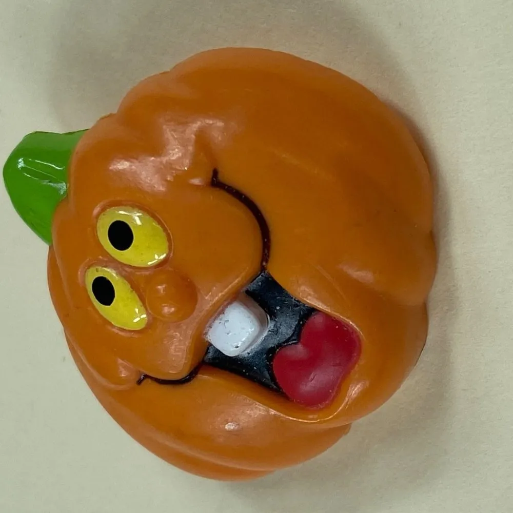 Halloween Holiday Jack-0-Lantern Pumpkin Pin Brooch Russ Silly Smile Grin - Image 10