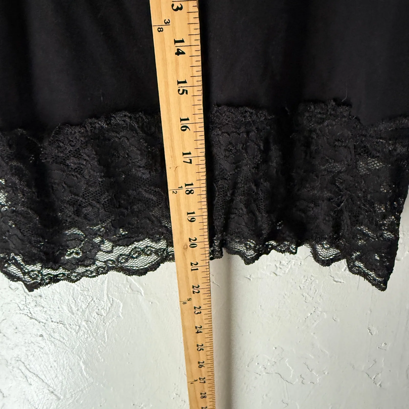 Wet Seal Black Strapless‎ Tube Top M Lace Trim Y2K Going Out Stretchy - Image 7