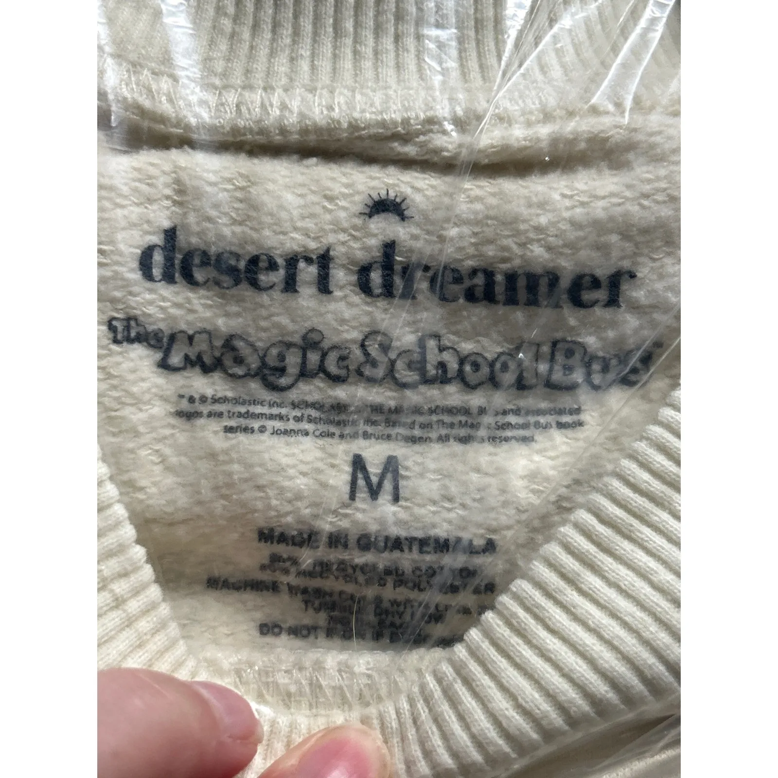 Desert Dreamer The Magic School Bus Space Tour Graphic Cream Sweatshirt 2X New - Image 7