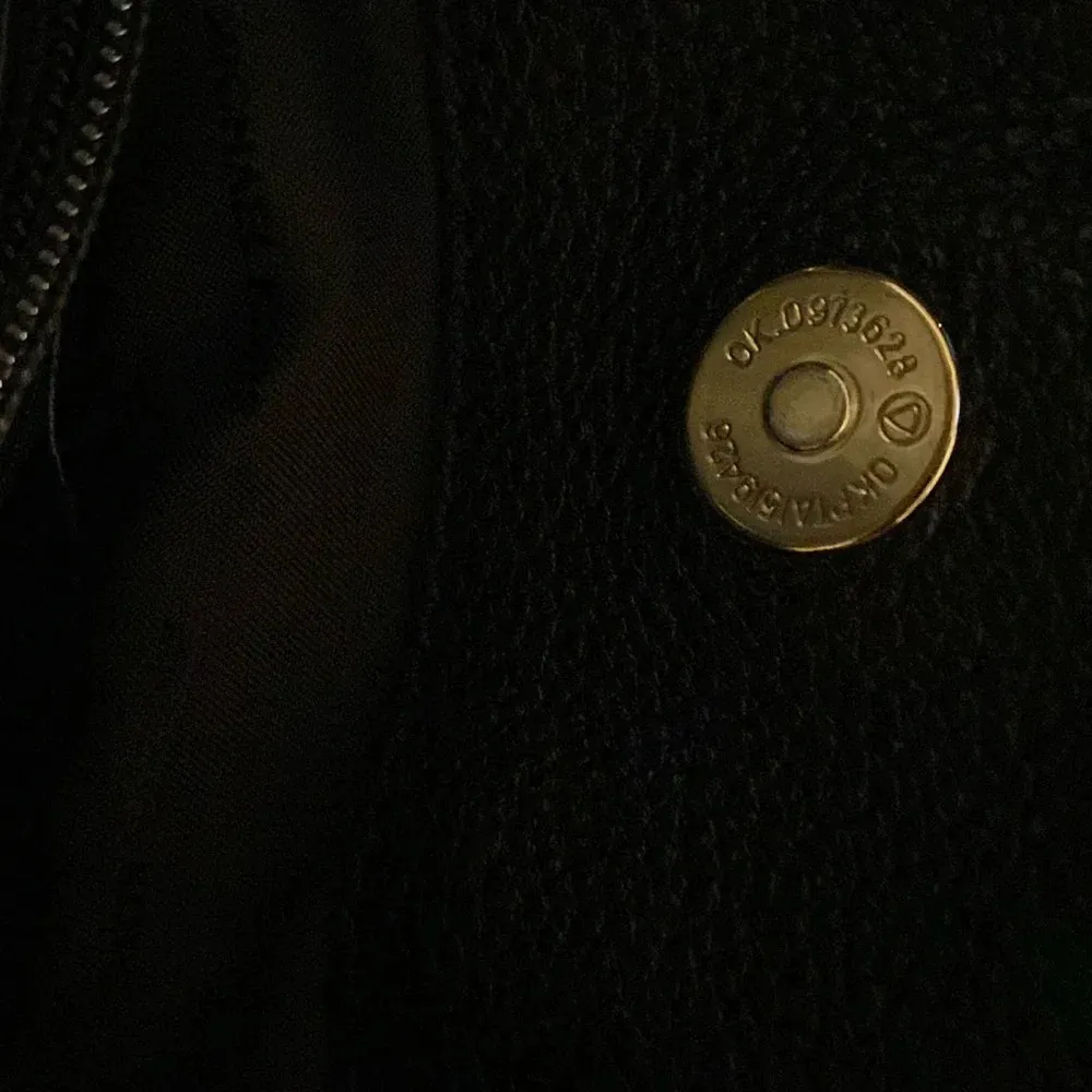 Michael Kors Newbury Pebbled Leather Chain Tote‎ Bag - Image 13