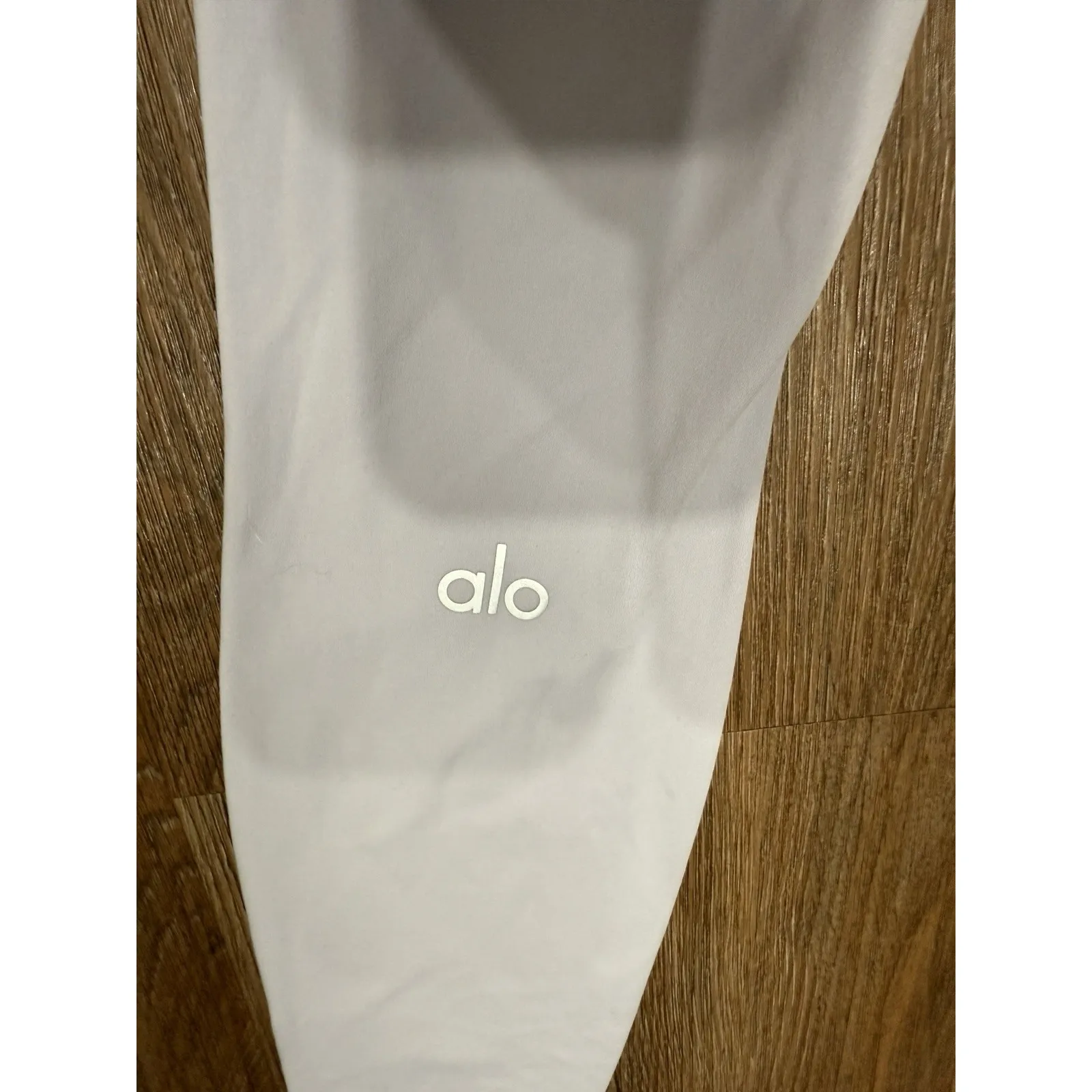 Alo Yoga Womens Light Blue Grayish High - Image 3