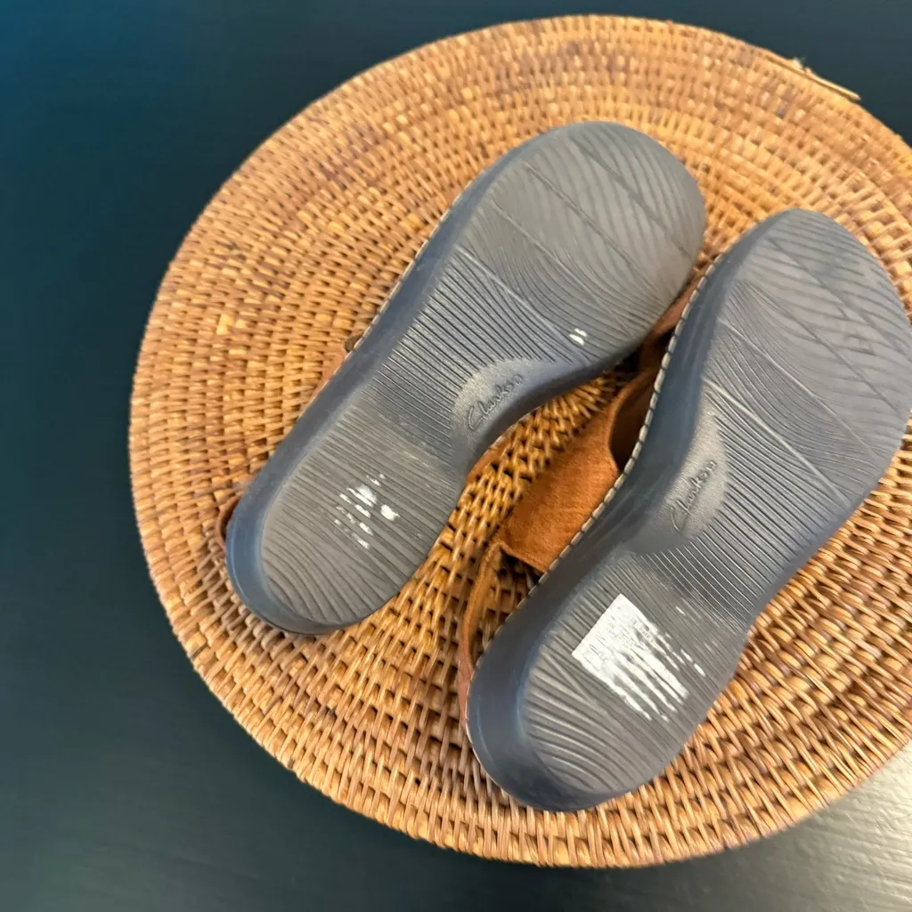 Clarks Terracotta Woven Sandals - Image 7