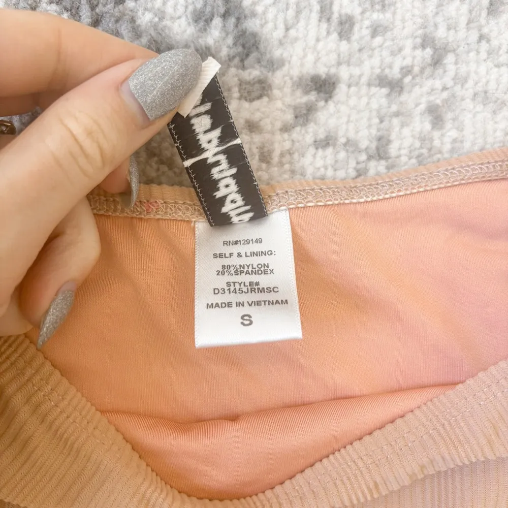 Dippin Daisy’s Bikini Amalfi Top Seashore Bottom - Image 9