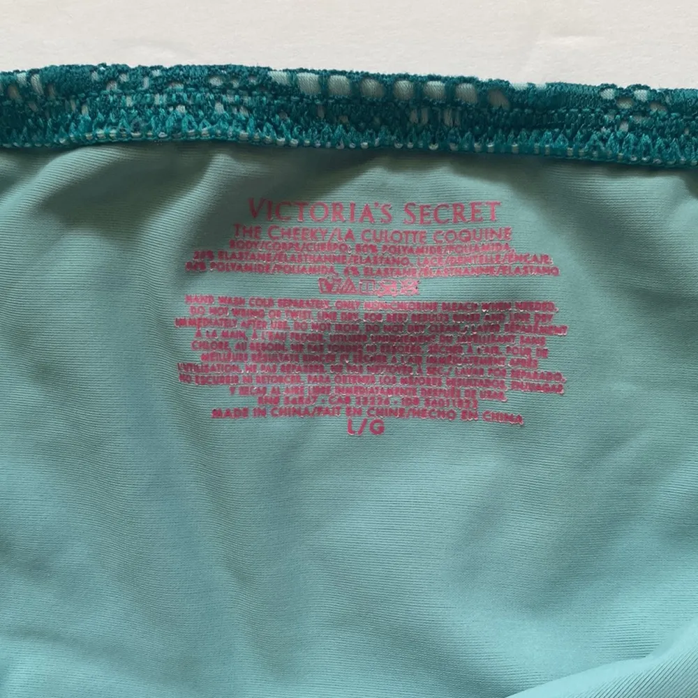 Victoria’s Secret boho lace crochet padded push-up tassel bikini, size 36C large - Image 9