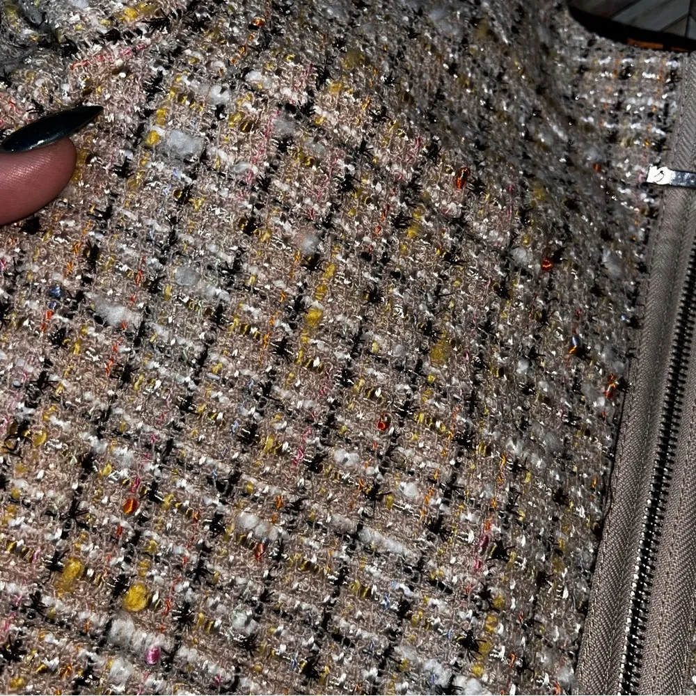 Tory Burch Tweed Boucle Tan Zip Front Jacket Blazer Tan Brown Sz 8 Luxury Preppy - Image 11