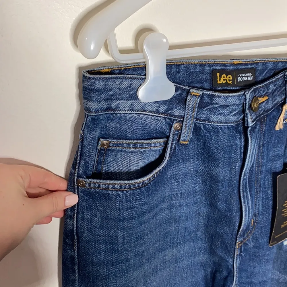 Lee Vintage modern high rise straight ankle jeans size 28 - Image 7