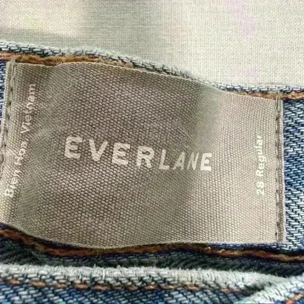 EVERLANE Womens The O-S Boyfriend Jeans Sz 28 Regular High Rise Medium Wash Cute - Image 3