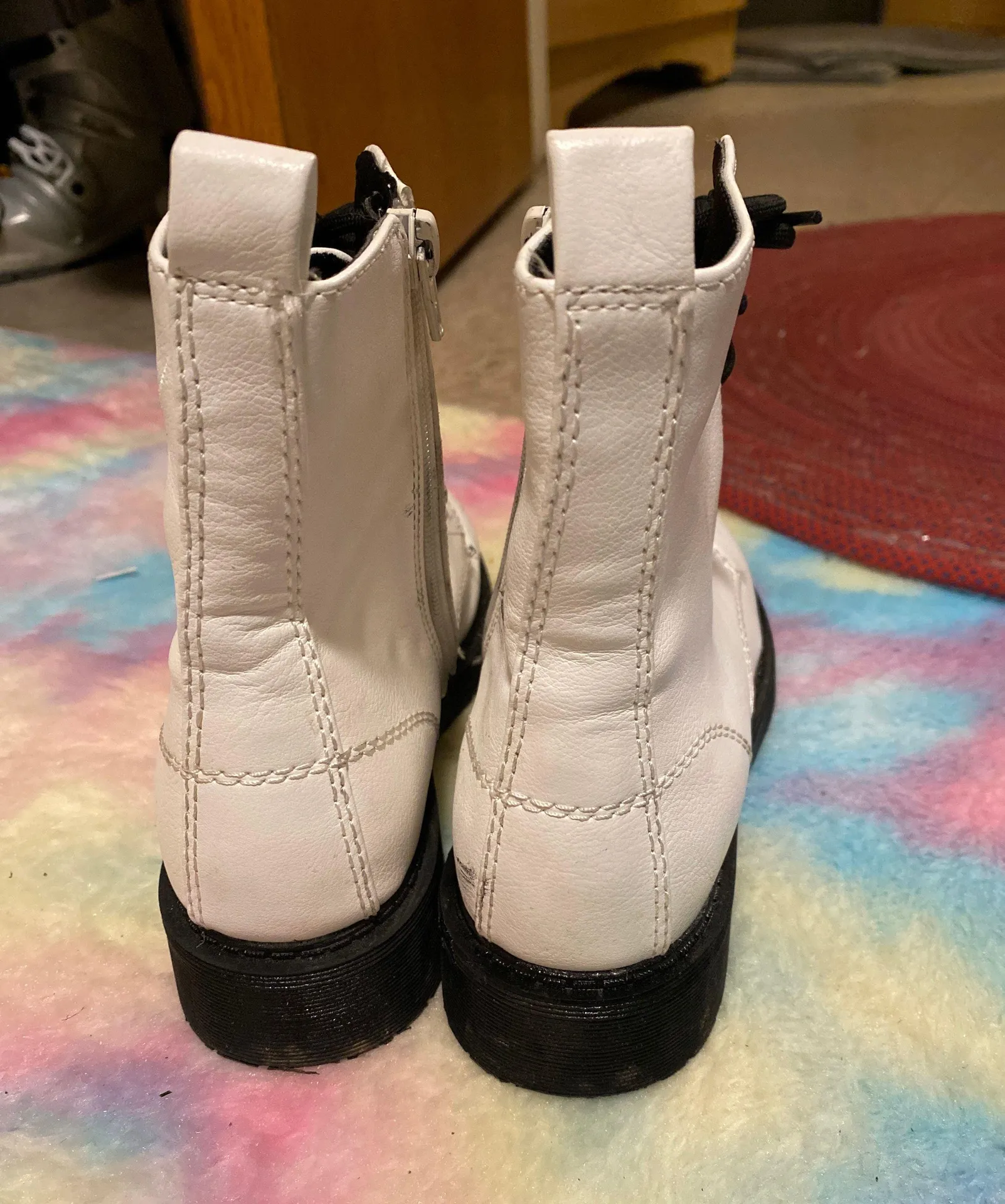 White Combat Boots Size 7 - Image 4