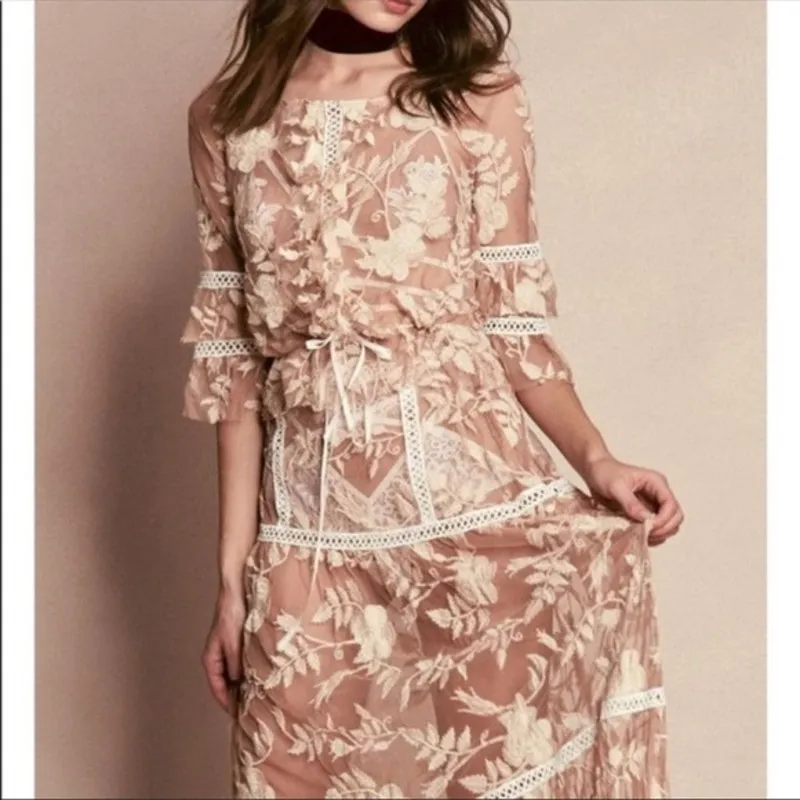 For Love & Lemons Floral Mesh Embroidered Crop Top Beige - Image 2