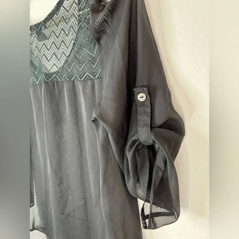 American Dream Women's XS Sheer Black 3/4 Sleeve Blouse Lace Chevron Tunic Top - Image 6