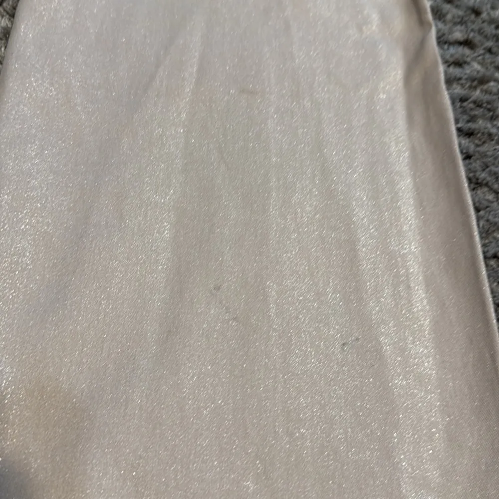 women's pants size 0, shiny cream color - Image 13