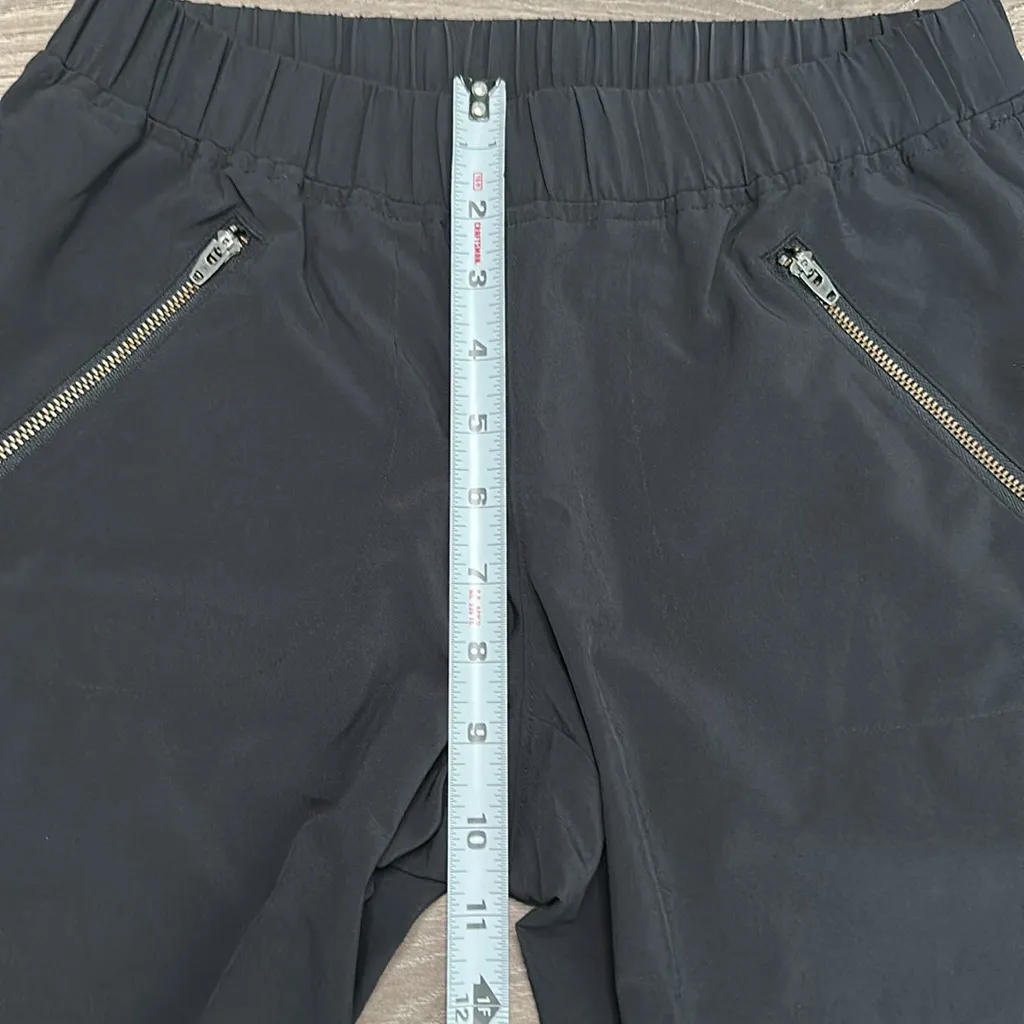 Athleta Aspire‎ Cinch Leg Black Stretch Featherweight Active Pants Size 2 - Image 12