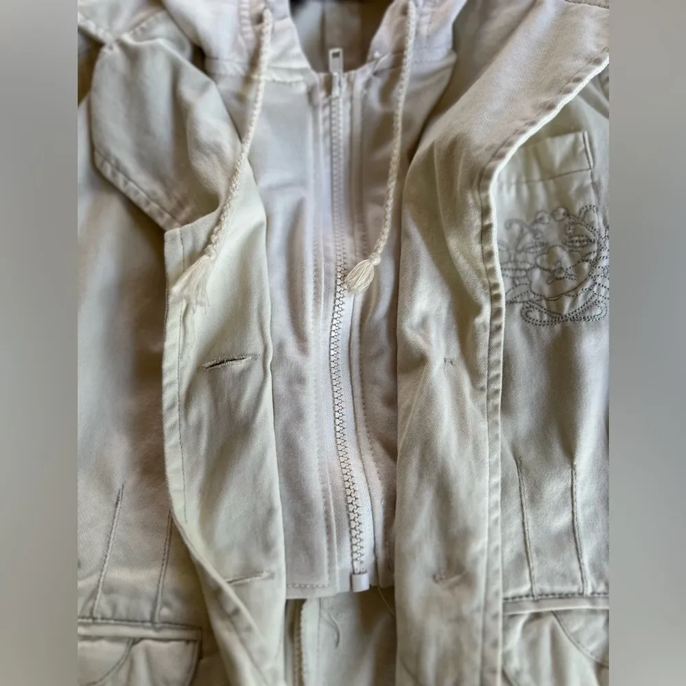 Clique Embroidered Cream Jacket Med - Image 5