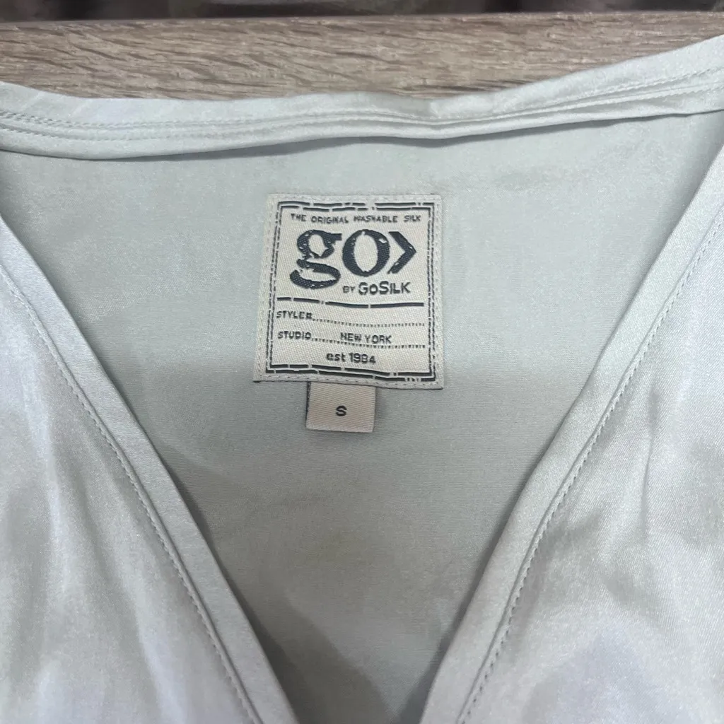 GO SILK GO ZIPPY TANK‎ LUXE BEACH size small Gray - Image 5