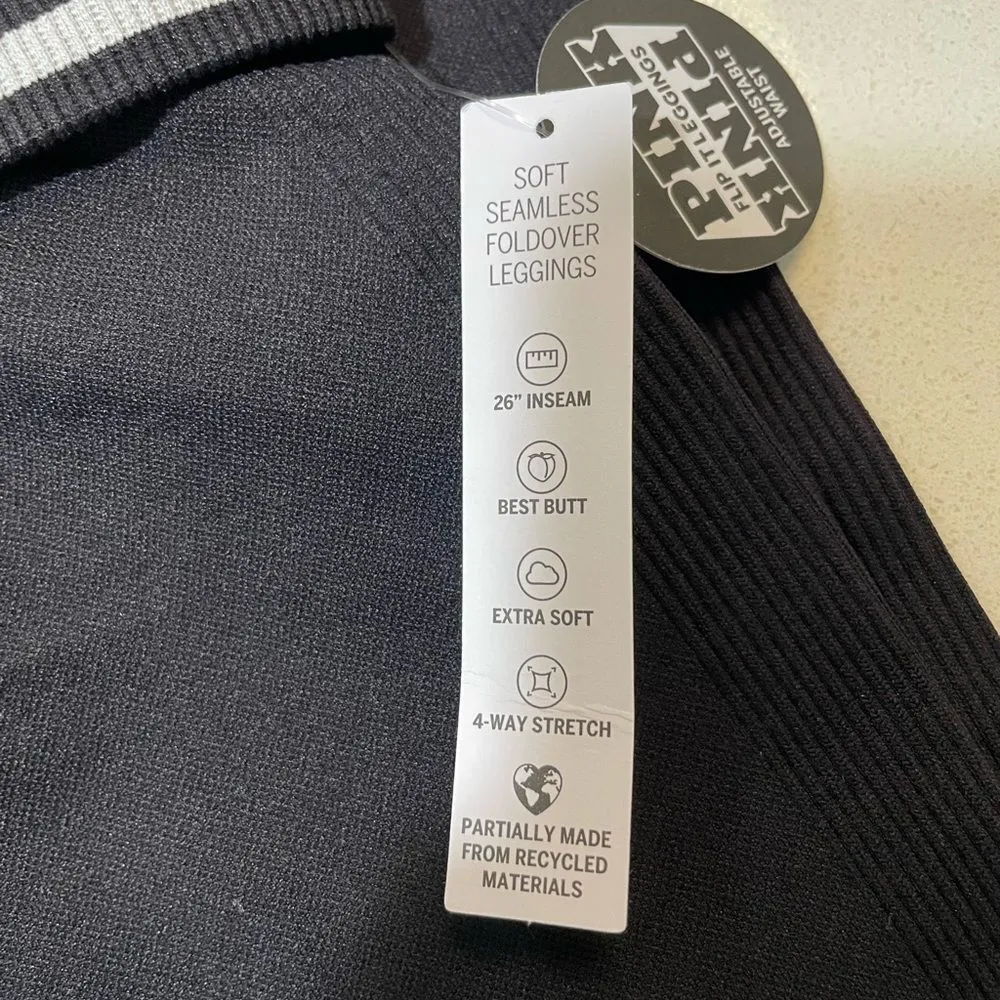 NWT Victoria’s Secret PINK black leggings size S. - Image 6