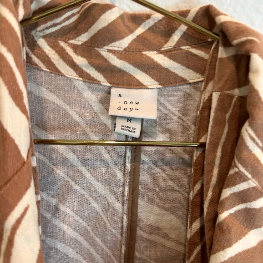 Tan Zebra Print Long Sleeve Linen Blend blazer + crop top matching 2 piece set - Image 8