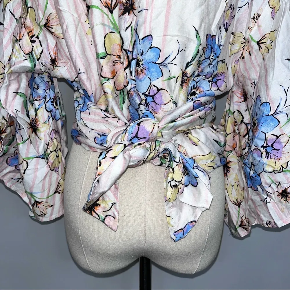 OLIVACEOUS Pink Striped Floral Wrap Tie V Neck Blouse Top Small NWT - Image 11