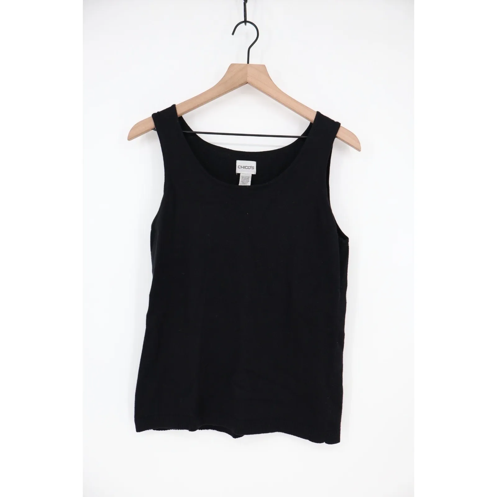 Chicos Black Knit Tank Top Sleeveless Scoop Neck Sweater Vest Size 1 - Image 3