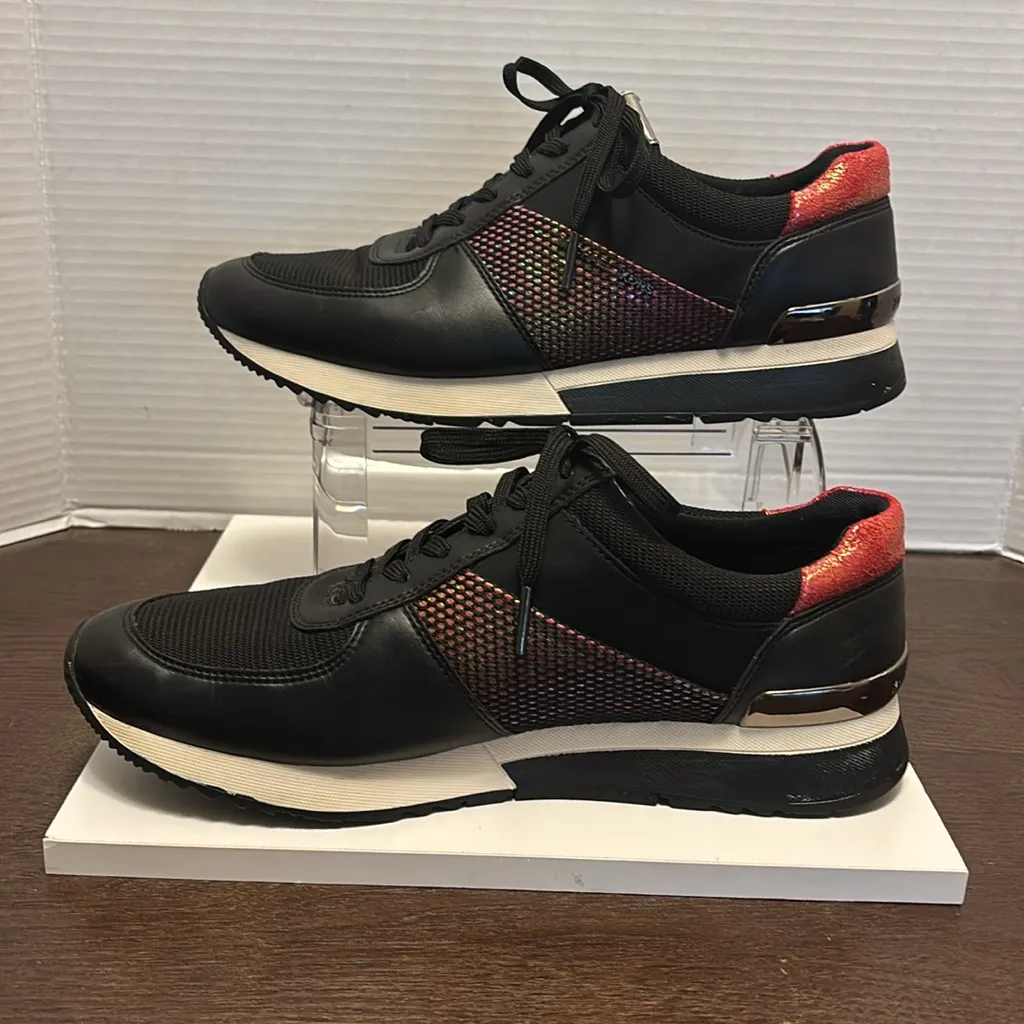 Michael Kors Black and Pink Sneakers with Minimalist Design - Image 4