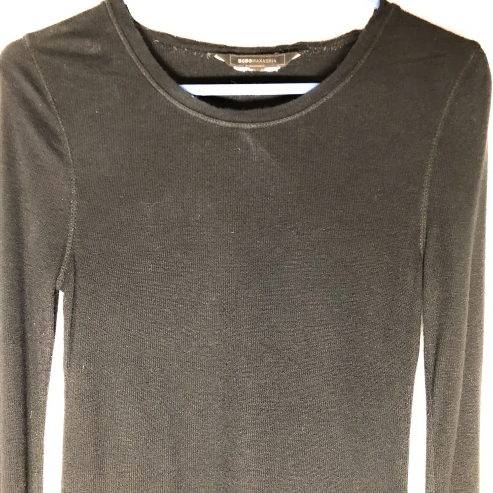 BCBGMAXAZRIA  Soft Ribbed Top Black - Image 3