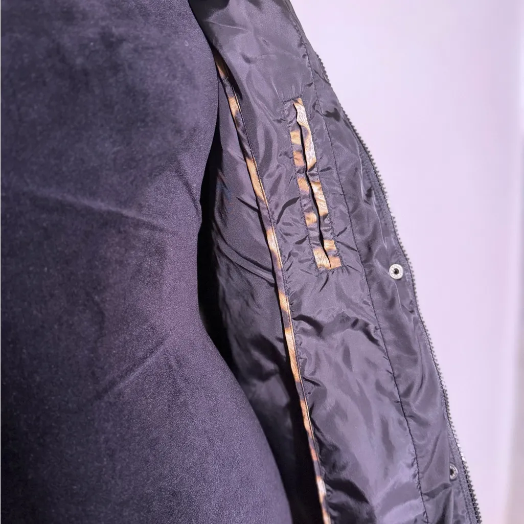 Laundry By Shelli Segal Navy Puffer Coat with Faux Fur Hood Sz M - Image 7