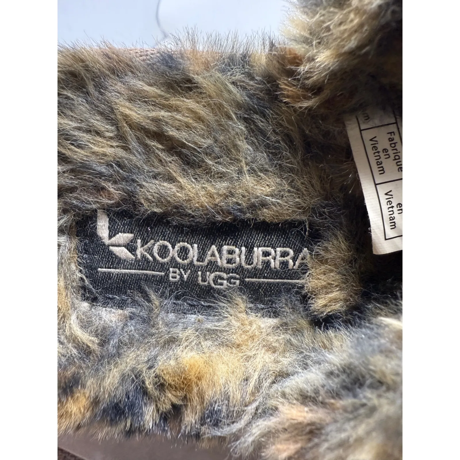 Koolaburra by UGG Leopard Print Faux Fur Criss Cross Slide Platform Sandals 7 - Image 4