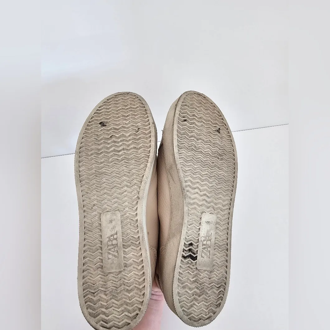 Zara Leather Beige Women's Sneakers Size 38 - Image 5