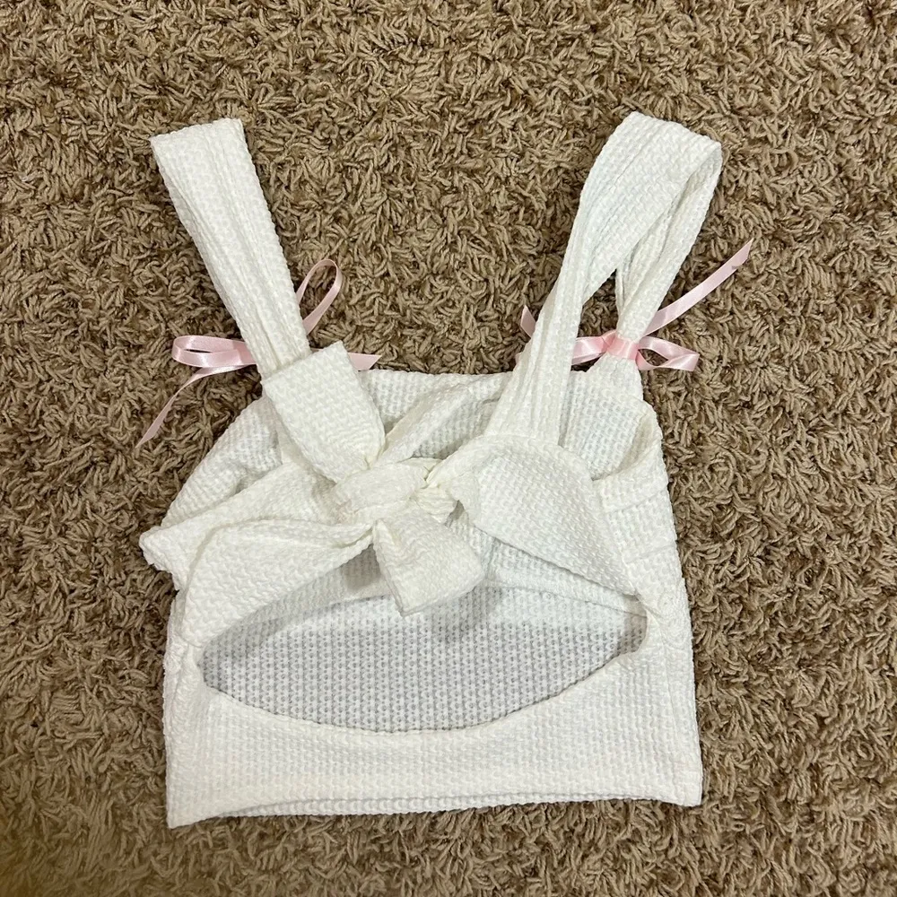 White lace and bow top size XS! Pink - Image 2