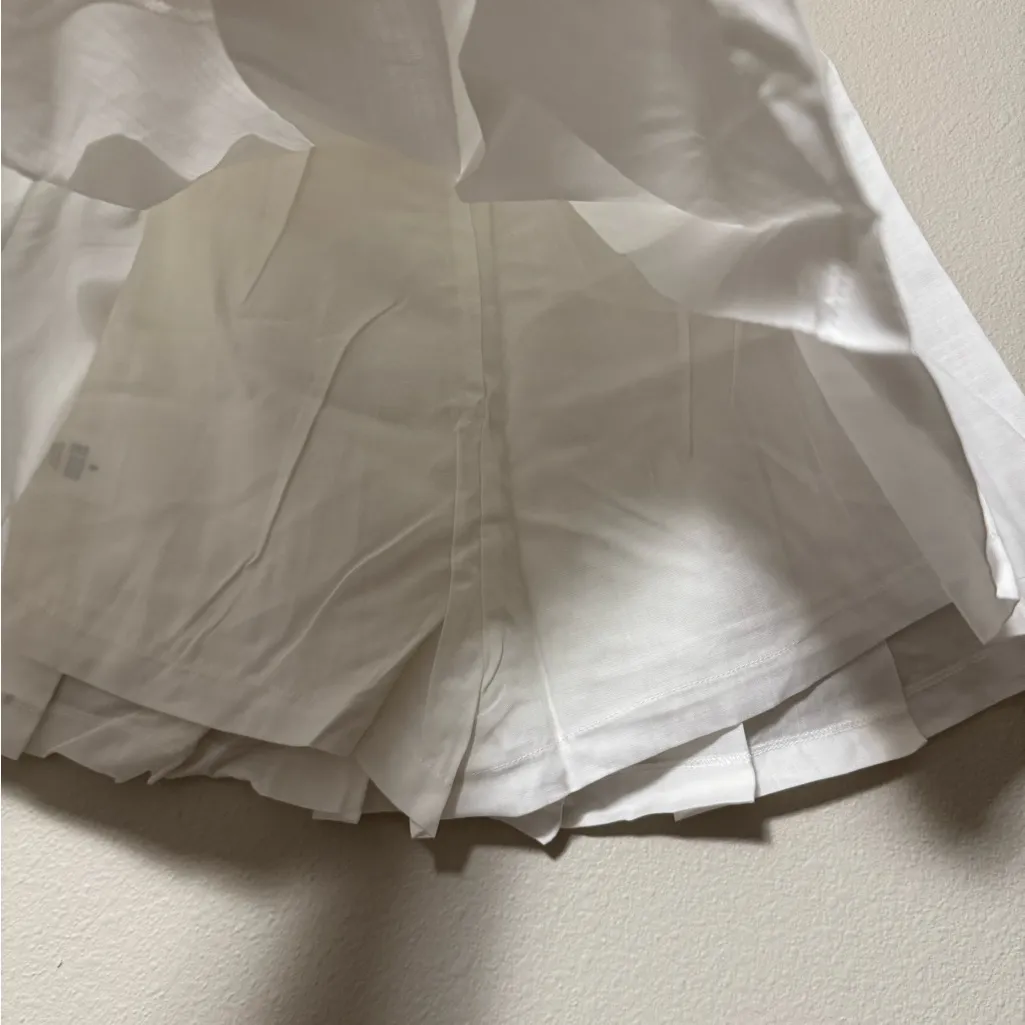 NWT NIA Elegant White Pleated Women's Skorts - Image 4