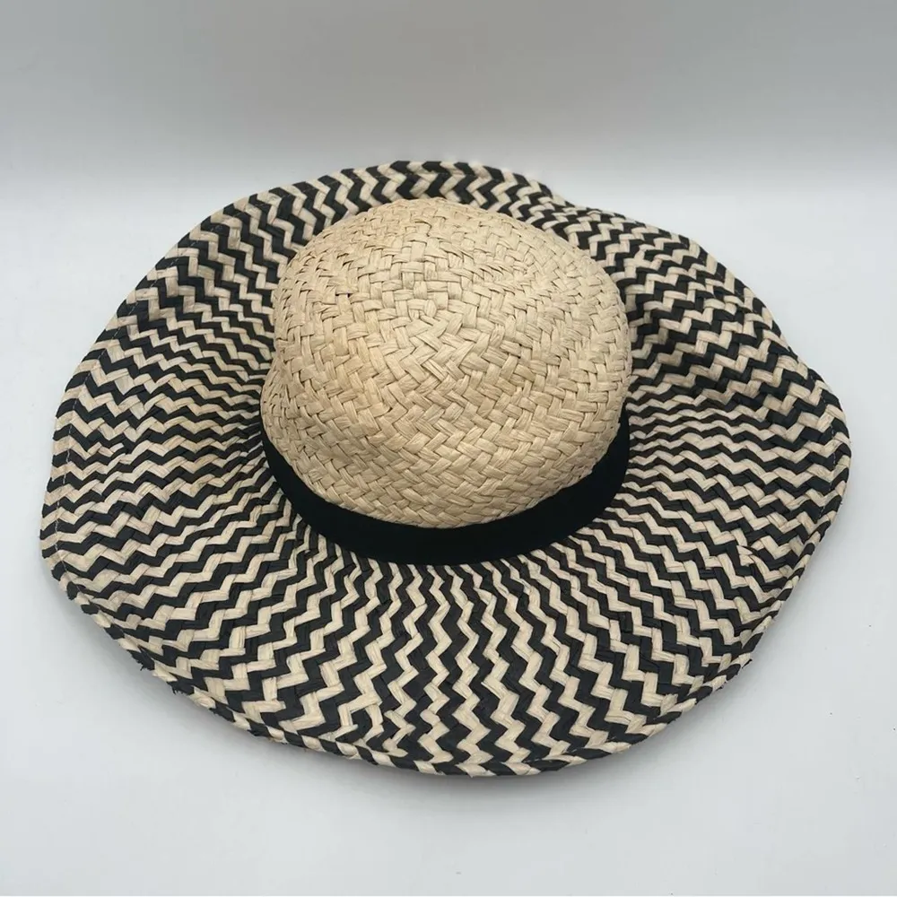 LANE BRYANT Straw Hat Floppy Stripped Wide Brimmed Sun Beach Wire Black NWT O/S - Image 2